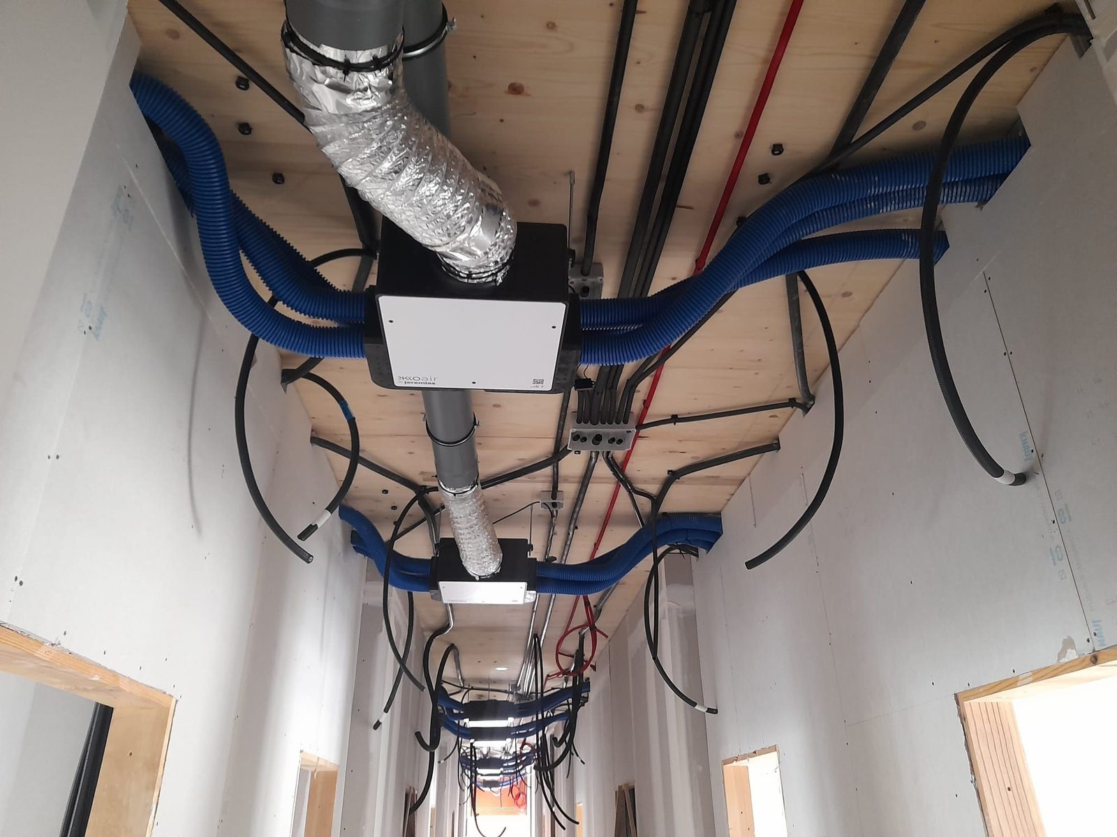 Instalacja kanałów wentylacyjnych